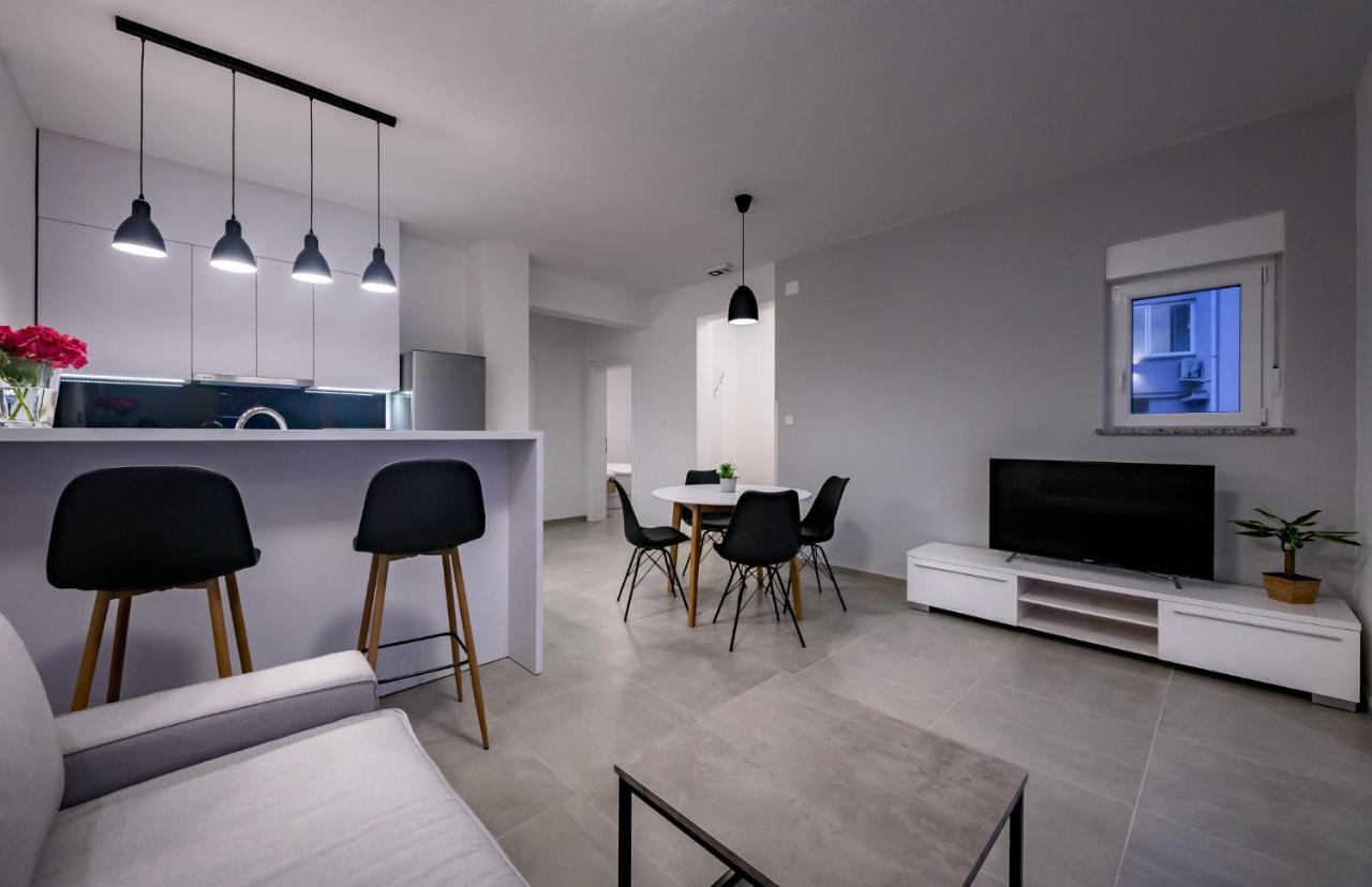 Apartmani Villa Zora Лопар Екстер'єр фото