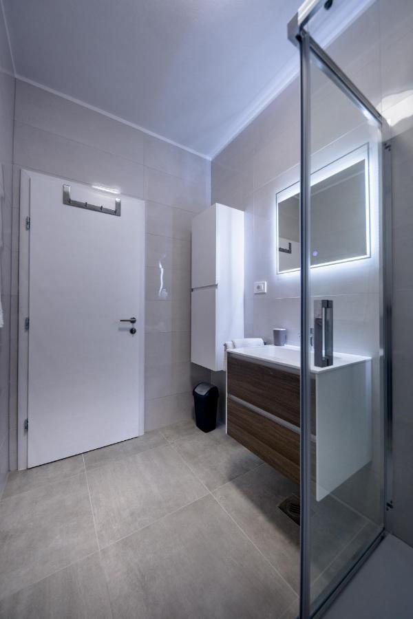 Apartmani Villa Zora Лопар Екстер'єр фото