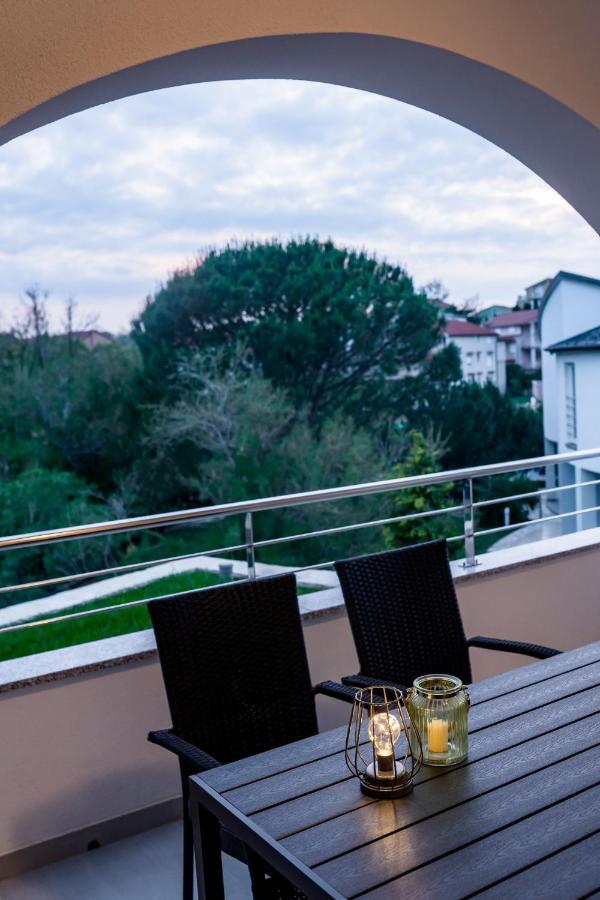 Apartmani Villa Zora Лопар Екстер'єр фото