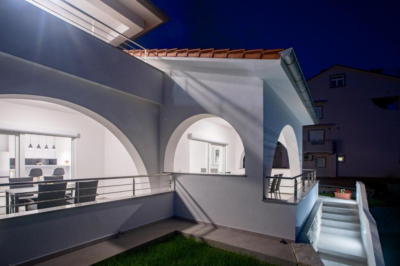 Apartmani Villa Zora Лопар Екстер'єр фото