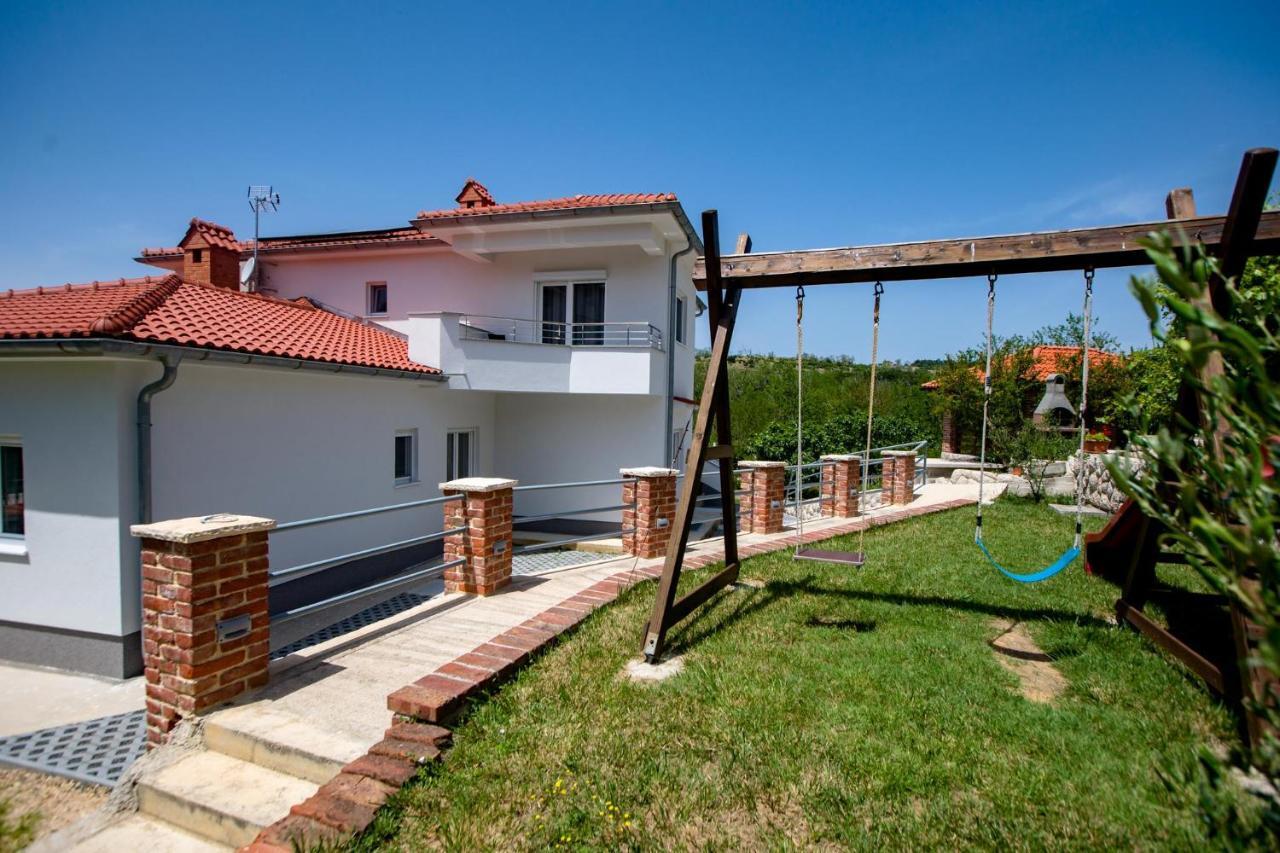 Apartmani Villa Zora Лопар Екстер'єр фото